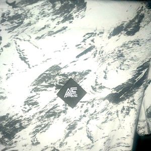 American Eagle tie  die short sleeve shirt